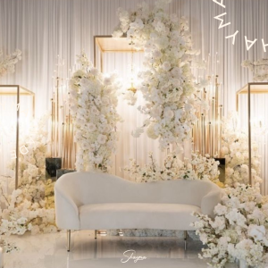 Custom Wedding Stage - "Luxe All-White" Style