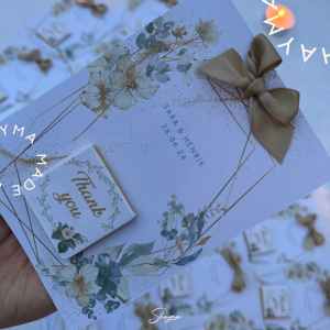 Floral Wedding Favor Card with Chocolate